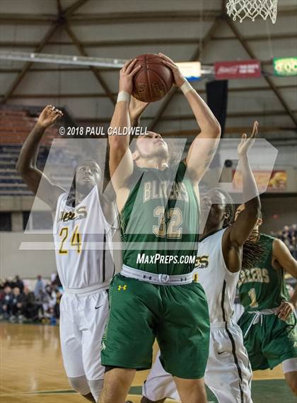Thumbnail 3 in Timberline vs. Lincoln (WIAA 3A Quarterfinal)  photogallery.