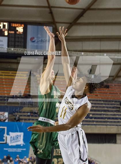 Thumbnail 3 in Timberline vs. Lincoln (WIAA 3A Quarterfinal)  photogallery.