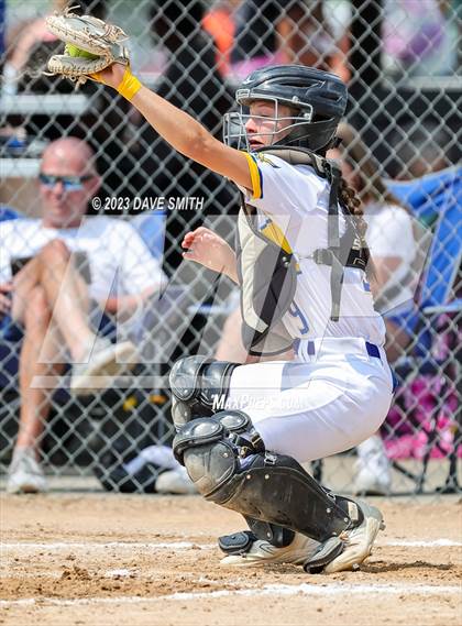 Thumbnail 2 in Assumption vs Wahlert (West Delaware Invitational) photogallery.