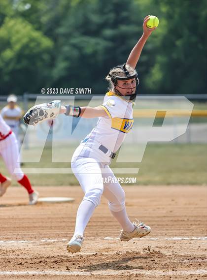 Thumbnail 2 in Assumption vs Wahlert (West Delaware Invitational) photogallery.