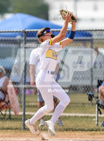 Thumbnail 1 in Assumption vs Wahlert (West Delaware Invitational) photogallery.