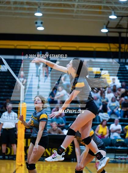 Thumbnail 3 in Jacksboro @ Chico photogallery.