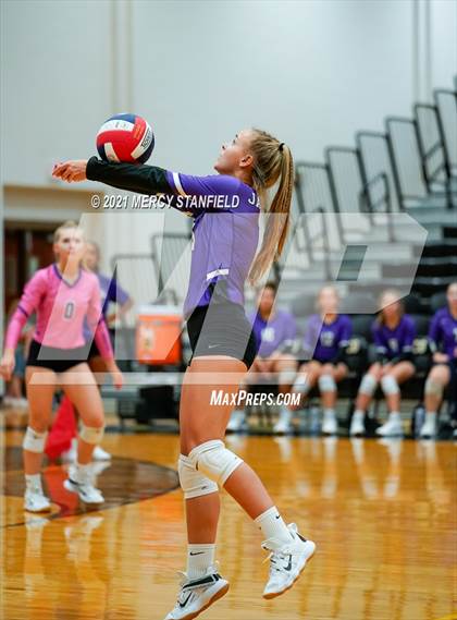 Thumbnail 3 in Jacksboro @ Chico photogallery.