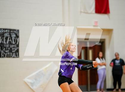 Thumbnail 3 in Jacksboro @ Chico photogallery.