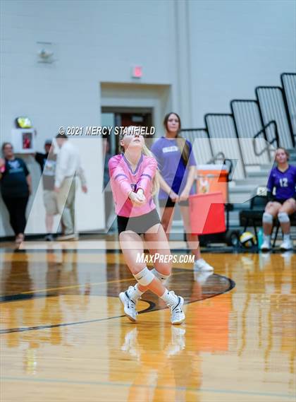 Thumbnail 1 in Jacksboro @ Chico photogallery.