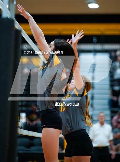 Thumbnail 3 in Jacksboro @ Chico photogallery.