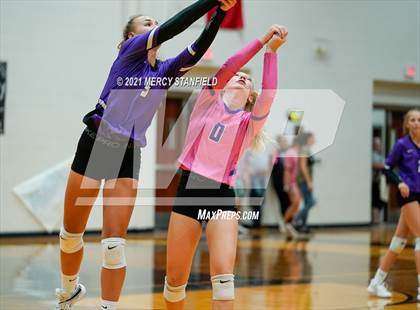 Thumbnail 2 in Jacksboro @ Chico photogallery.