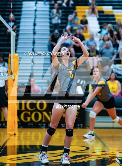 Thumbnail 2 in Jacksboro @ Chico photogallery.