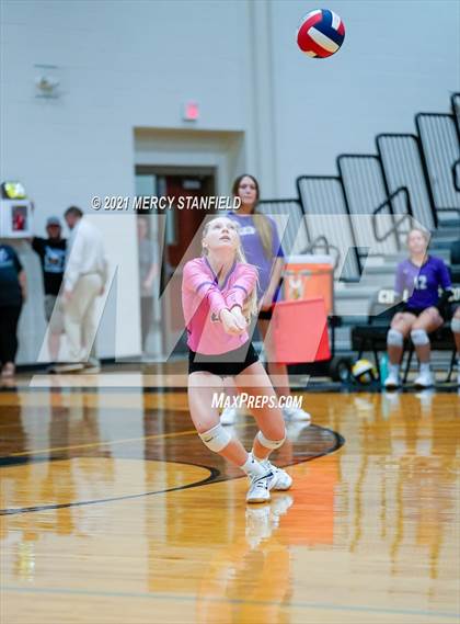 Thumbnail 3 in Jacksboro @ Chico photogallery.