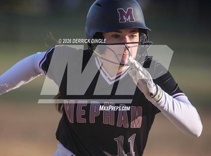 Thumbnail 2 in MacArthur @ Mepham photogallery.