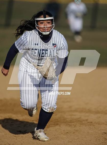 Thumbnail 3 in MacArthur @ Mepham photogallery.