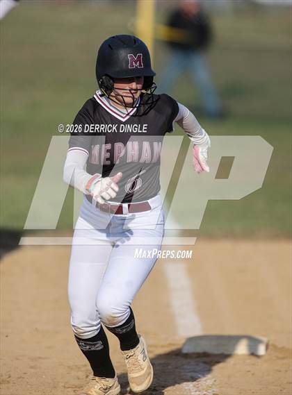 Thumbnail 3 in MacArthur @ Mepham photogallery.