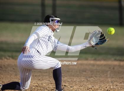 Thumbnail 1 in MacArthur @ Mepham photogallery.
