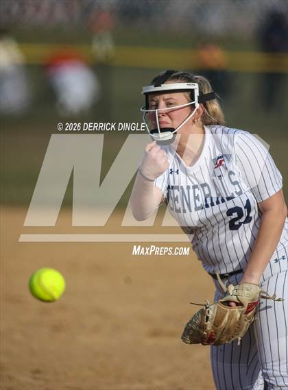 Thumbnail 3 in MacArthur @ Mepham photogallery.