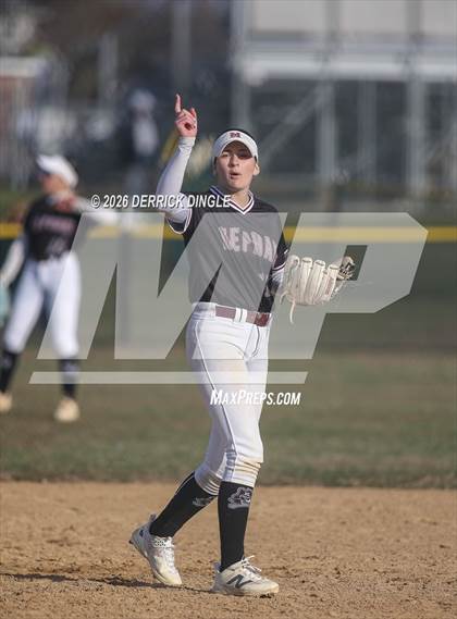Thumbnail 3 in MacArthur @ Mepham photogallery.