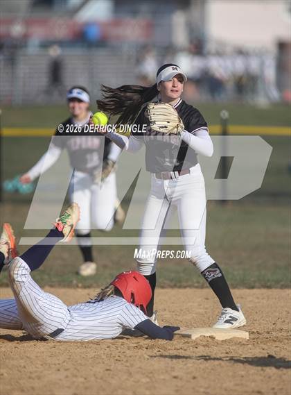 Thumbnail 3 in MacArthur @ Mepham photogallery.