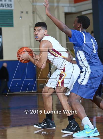 Thumbnail 1 in Cardinal Hayes vs All Hallows (CHSAA  AA Quarterfinal) photogallery.