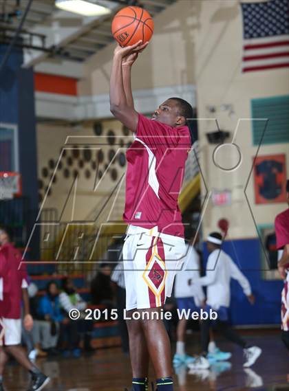 Thumbnail 3 in Cardinal Hayes vs All Hallows (CHSAA  AA Quarterfinal) photogallery.