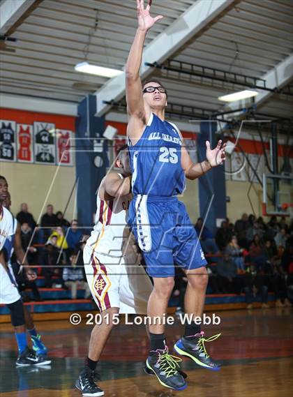 Thumbnail 2 in Cardinal Hayes vs All Hallows (CHSAA  AA Quarterfinal) photogallery.