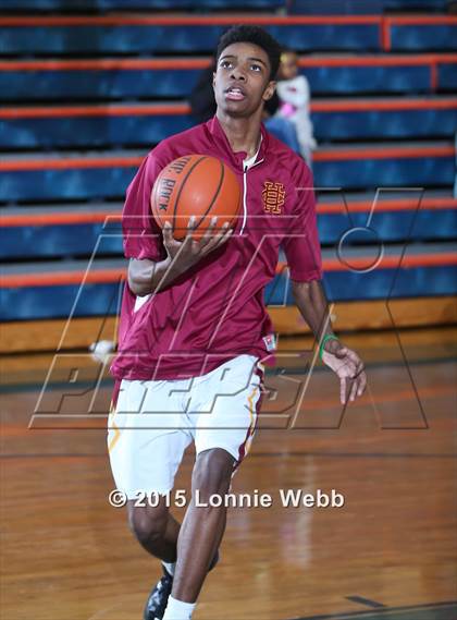 Thumbnail 2 in Cardinal Hayes vs All Hallows (CHSAA  AA Quarterfinal) photogallery.