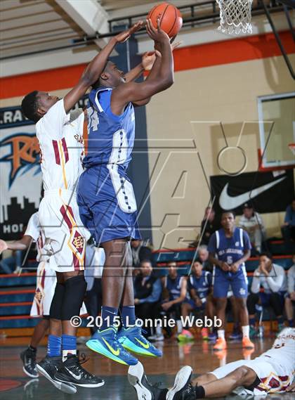 Thumbnail 1 in Cardinal Hayes vs All Hallows (CHSAA  AA Quarterfinal) photogallery.