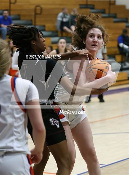 Thumbnail 1 in Sun Valley @ Marvin Ridge (Conference Semifinal) photogallery.