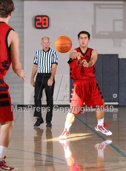 Thumbnail 2 in Bakersfield Christian vs Palm Desert (MaxPreps Holiday Classic) photogallery.