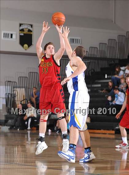 Thumbnail 3 in Bakersfield Christian vs Palm Desert (MaxPreps Holiday Classic) photogallery.
