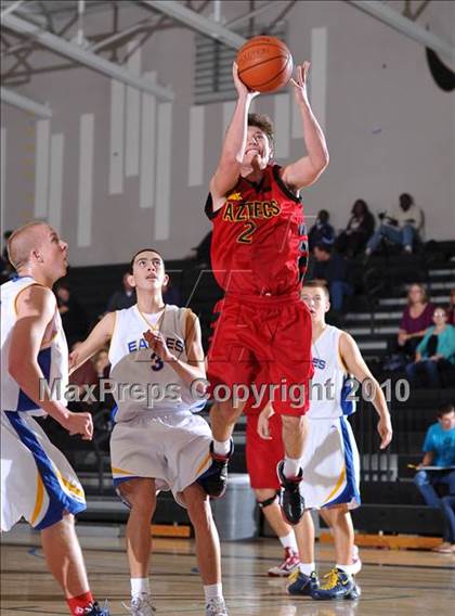 Thumbnail 2 in Bakersfield Christian vs Palm Desert (MaxPreps Holiday Classic) photogallery.