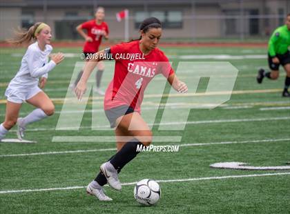 Thumbnail 2 in Camas vs. Tahoma (WIAA 4A District Playoff) photogallery.
