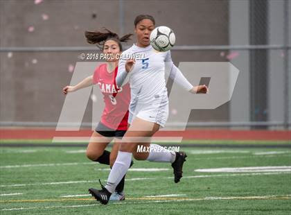 Thumbnail 1 in Camas vs. Tahoma (WIAA 4A District Playoff) photogallery.