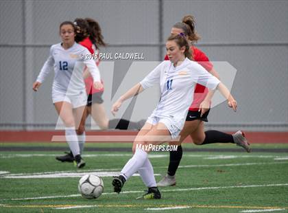 Thumbnail 1 in Camas vs. Tahoma (WIAA 4A District Playoff) photogallery.