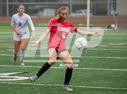 Thumbnail 1 in Camas vs. Tahoma (WIAA 4A District Playoff) photogallery.