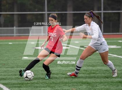 Thumbnail 3 in Camas vs. Tahoma (WIAA 4A District Playoff) photogallery.