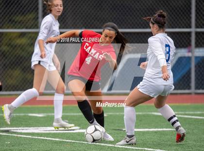 Thumbnail 2 in Camas vs. Tahoma (WIAA 4A District Playoff) photogallery.