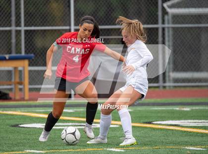 Thumbnail 2 in Camas vs. Tahoma (WIAA 4A District Playoff) photogallery.