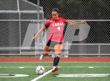 Thumbnail 1 in Camas vs. Tahoma (WIAA 4A District Playoff) photogallery.