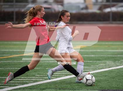 Thumbnail 3 in Camas vs. Tahoma (WIAA 4A District Playoff) photogallery.