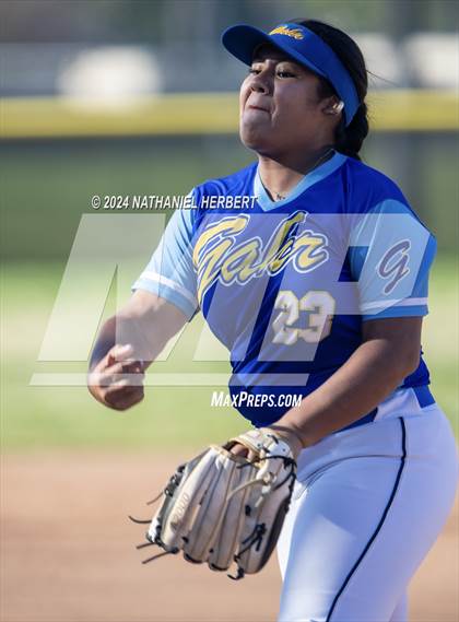 Thumbnail 2 in Gahr @ California photogallery.