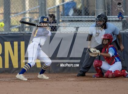 Thumbnail 1 in Gahr @ California photogallery.