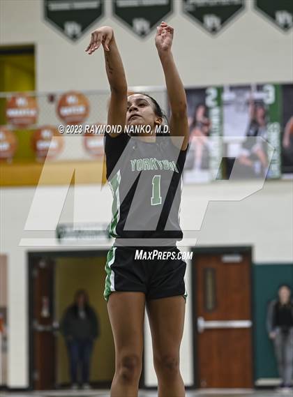 Thumbnail 3 in Yorktown @ Pendleton Heights photogallery.