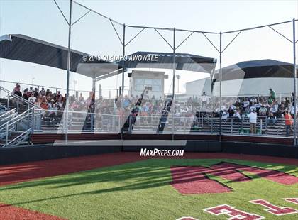 Thumbnail 3 in Rockwall vs. Prosper (UIL 6A Regional Quarterfinal) photogallery.