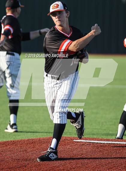 Thumbnail 2 in Rockwall vs. Prosper (UIL 6A Regional Quarterfinal) photogallery.