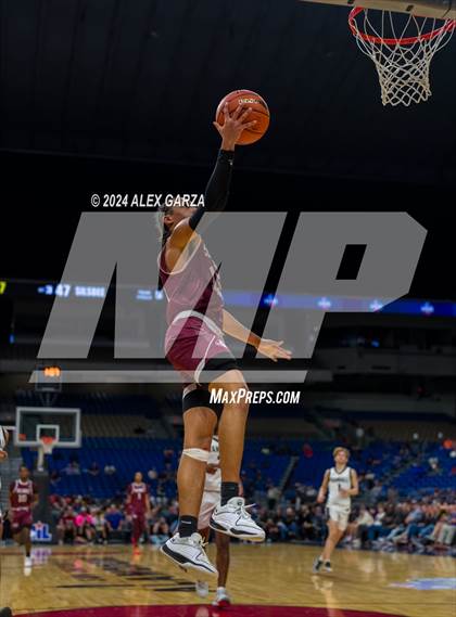 Thumbnail 3 in Randall vs Silsbee (UIL 4A Basketball Semifinal) photogallery.