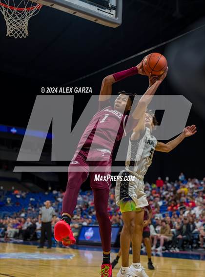Thumbnail 2 in Randall vs Silsbee (UIL 4A Basketball Semifinal) photogallery.