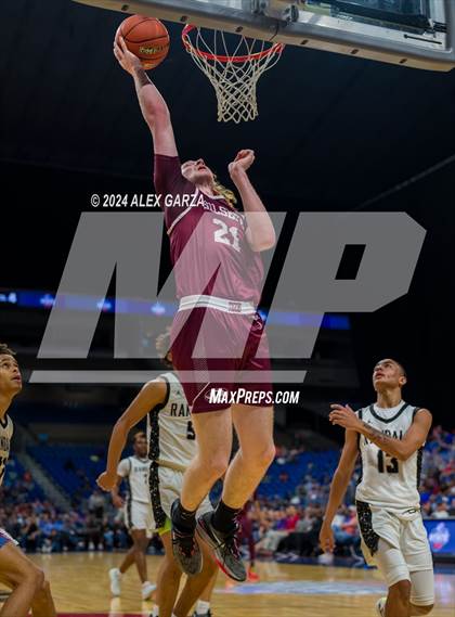 Thumbnail 2 in Randall vs Silsbee (UIL 4A Basketball Semifinal) photogallery.