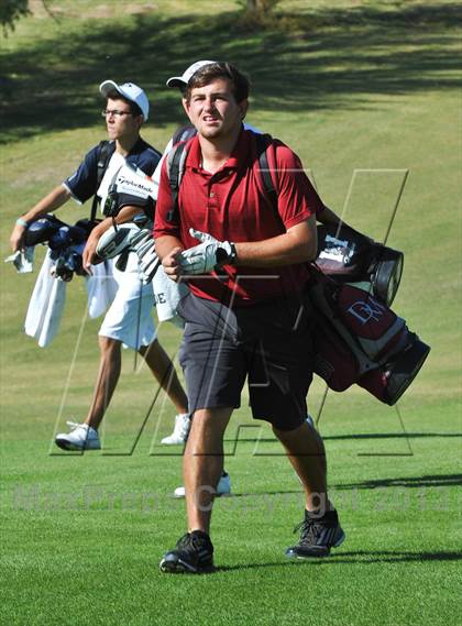Thumbnail 2 in AIA Division 1 Boys Golf Championships photogallery.