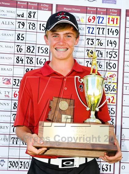 Thumbnail 1 in AIA Division 1 Boys Golf Championships photogallery.