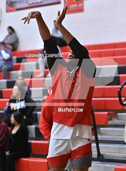 Thumbnail 3 in Camelback vs Central (Phoenix Union Coyote Classic) photogallery.