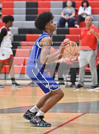 Thumbnail 2 in Camelback vs Central (Phoenix Union Coyote Classic) photogallery.